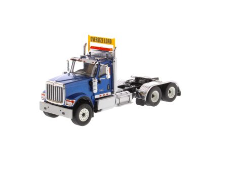 1:50 International HX520 Tandem Tractor - METALLIC BLUE, 71004 on Sale